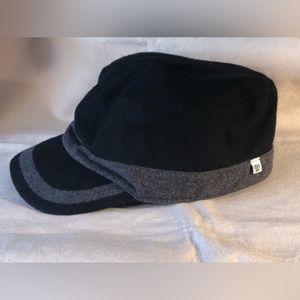 Vintage  Wallaroo “Tate” Black & Grey Wool Blend Pageboy Hat- adjustable size